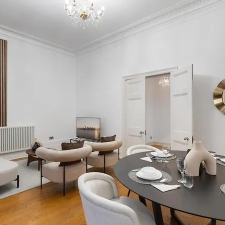 Luxurious Hideaway Retreat - La Reserve Knightsbrige London Exterior photo