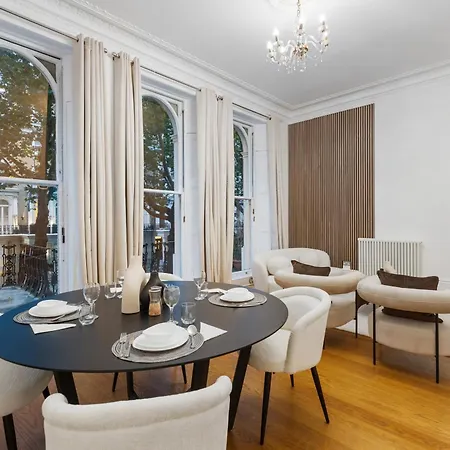 Luxurious Hideaway Retreat - La Reserve Knightsbrige London Exterior photo